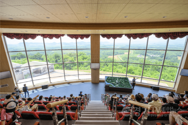 [크기변환]2023 평화열차 도라전망대 실내 해설.png