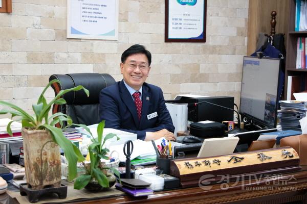 [크기변환]01 전진선 양평군수 (1).jpg