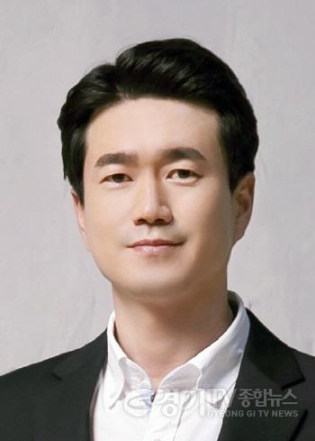 [크기변환]후반기 서학원 산업건설위원장.jpg