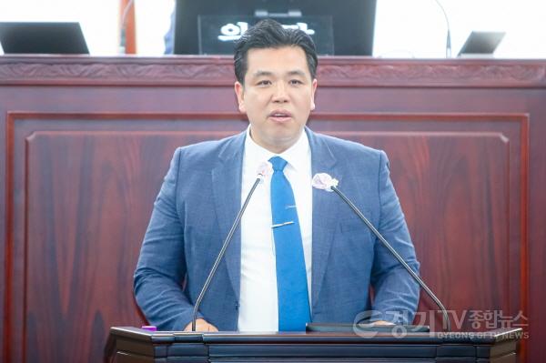 [크기변환]사진6)이계철 도시건설위원장 당선소감 모습.jpg