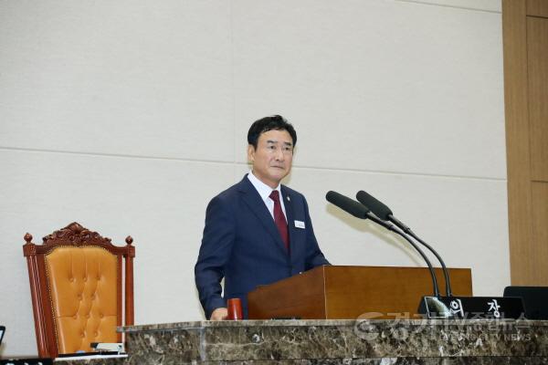 [크기변환]제246회 임시회 폐회-4.JPG