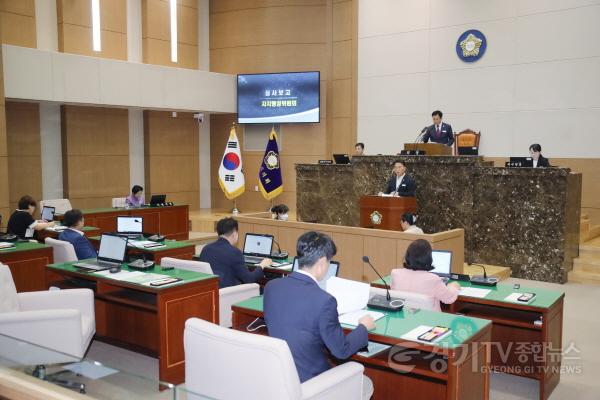 [크기변환]제246회 임시회 폐회-3.JPG