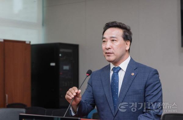 [크기변환]240725 김용성 의원, 서울주택도시공사(SH) 3기 신도시 사업참여 결 요청 규탄 결의안 발의.jpg