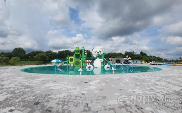 [크기변환]01-여주시, 오학동 남한강둔치 물놀이장 내달 25일까지 시범운영1.jpg