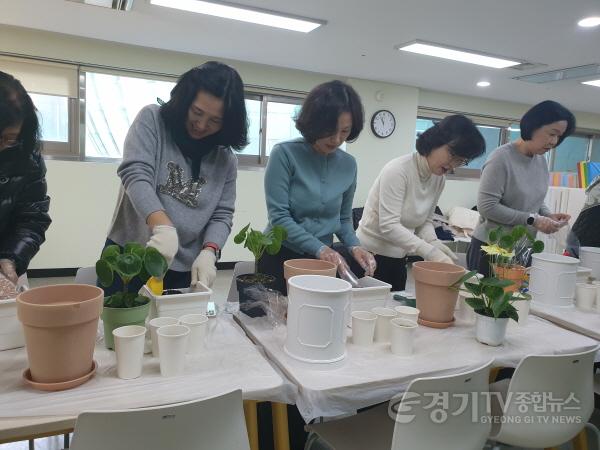 [크기변환]자원봉사자의 날 (2).jpg