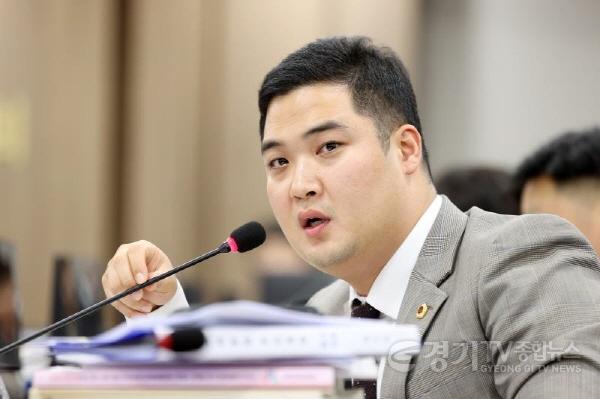 [크기변환]241110 최민 의원, 교육청 예결위원으로 지자체-교육청 대응 투자하는 사업 예산 증액 요구.jpg
