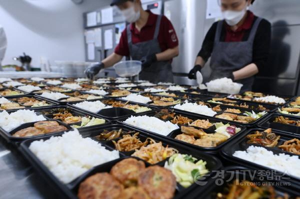 [크기변환]1-2. 수원시민의 복지·즐거움·소통 분야 체감 확대했다.jpg