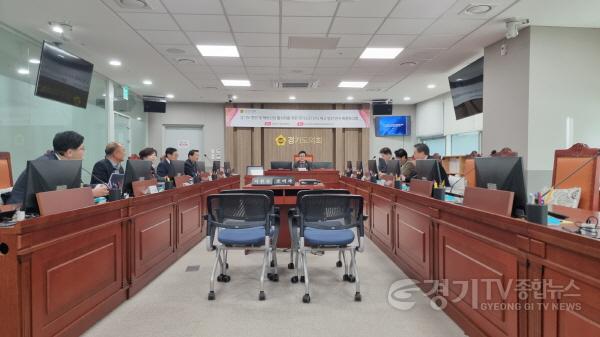 [크기변환]241219 이학수 의원, ‘경기도 항만 및 해양산업 활성화를 위한 경기도민 인식 제고 방안 연구’ 최종보고회 개최2.jpg