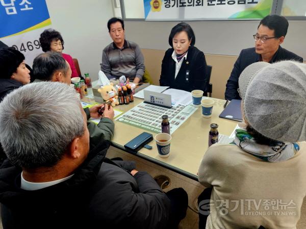 [크기변환]250102 정윤경 부의장, 지난 폭설로 피해받은 농민 모두 지원받을 수 있도록 농민 마음 살필 것2.jpg