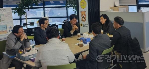 [크기변환]250106 박명숙 의원, 2025년 양평군 내 지방하천 정비(관리)사업 추진관련 정담회 진행 (2).jpg