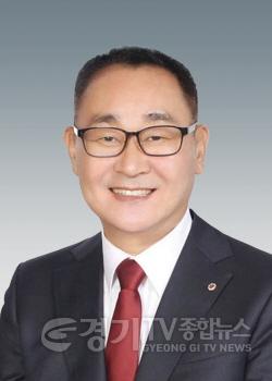 [크기변환]250110 김영민 의원, 용인 초·중생 통학버스로 안전하게 학교간다! (2).jpg