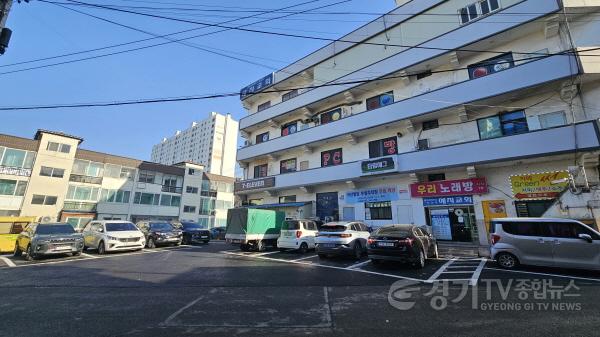 [크기변환]2. 용인특례시 개방주차장에 참여한 처인구 마평동 석산빌딩 주차장 전경.jpg