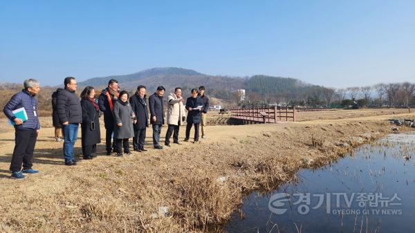 [크기변환]250117 경기도의회 도시환경연구회, 팔당수계 비점오염저감시설 현장방문2.jpg
