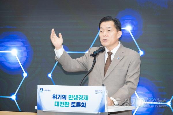 [크기변환]이재준 수원시장, “시민이 체감하는 민생경제 활성화 대책 추진하겠다”(3) (1).jpg