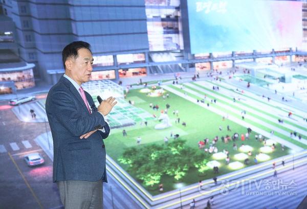 [크기변환]8-2 정장선 평택시장 새로운 기회 창출로 2025년을 희망으로 채워나겠다.JPG