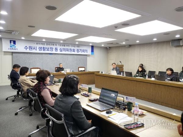 [크기변환]3.수원시, ‘2025년 상반기 생활보장 등 심의위원회’열고 안건1389건 심의.jpg