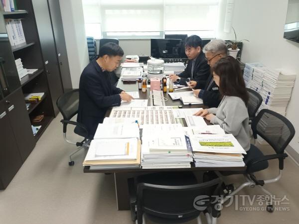 [크기변환]250203 윤종영 의원, 내수면 어선 침수 피해 예방을 위한 트레일러 지원 시급.jpg