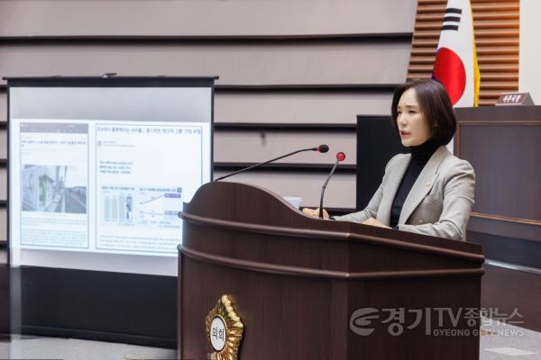 [크기변환]최서윤의원_제314회 광주시의회 임시회 제1차 본회의 사진.jpg