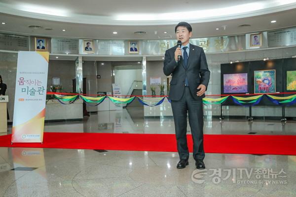 [크기변환]사진 2) 배정수 의장이 인사말을 하고 있다.jpg