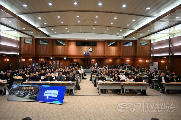 [크기변환]250207 한원찬 의원, 경기도사회적경제원 통합설명회 축사2.JPG.jpg