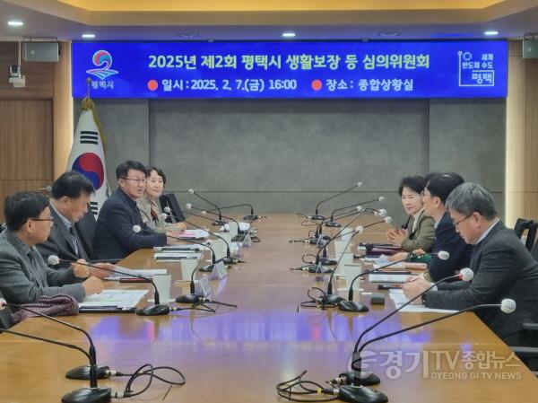 [크기변환]1-1 2025년 기초생활보장사업 기본방향 및 시행계획 등 생활보장 심의위원회 개최.JPG