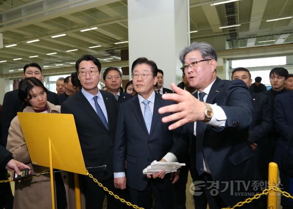 [크기변환]1-3. 수출기업 애로청취 현장 간담회.jpg