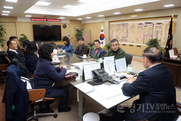 [크기변환]20250212 수원특례시의회 기자협회 간담회 (5).jpg