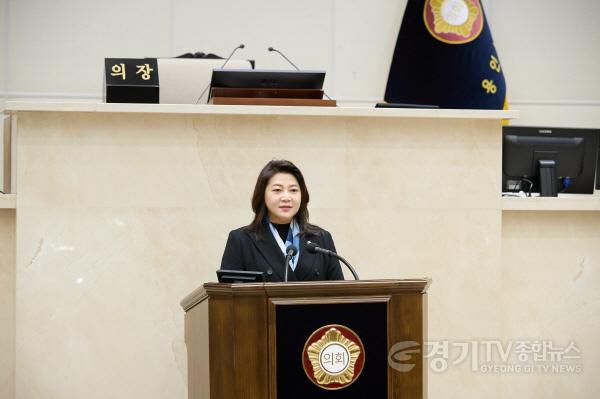 [크기변환]20250214 제290회 임시회 제2차 본회의-5분 자유발언(2) 박희정 의원(1).jpg