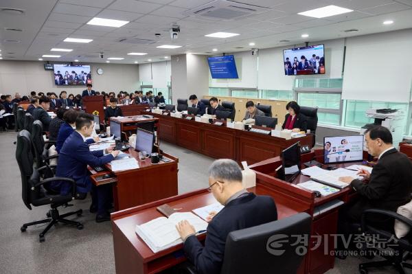 [크기변환]250214 경기도의회 미래과학협력위원회, 사이버보안·딥페이크 대응 강화를 위한 입법 활동 본격화1 (2).jpg