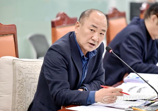 [크기변환]250214 이영희 의원, 경기도 인권 실태조사 이행 관리 강화 촉구 (1).jpg