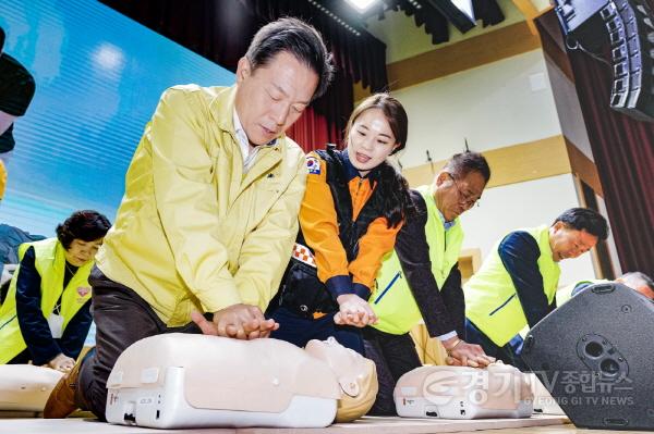 [크기변환]1-1. 수원시, 시민 참여로 튼튼한 안전 울타리 만든다!.jpg