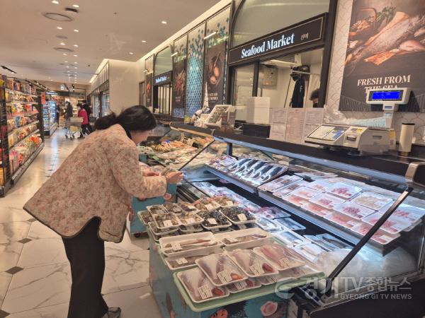 [크기변환]8. 용인특례시가 수입 수산물 원산지표시 지도점검 추진한다.jpg