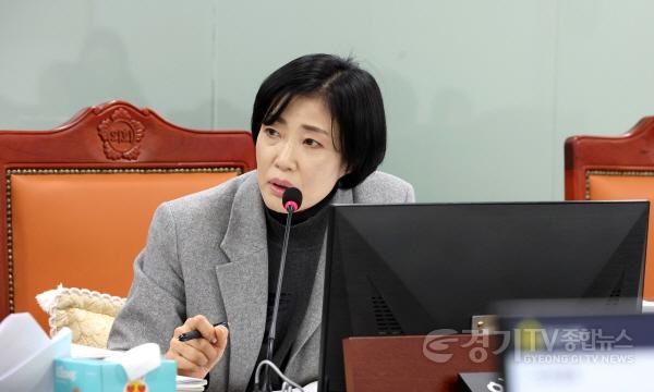 [크기변환]250220 이경혜 의원, 경기도의회 홍보에 ‘소원이’ 상징물 적극 활용 당부.JPG.jpg