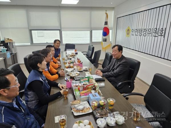 [크기변환]250221 임상오 의원, 경기소방노조와 소통 정담회 진행 (2) (1).jpg