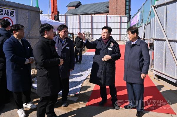 [크기변환]03-3 개군면 거점활성화센터 착공식 3.jpg