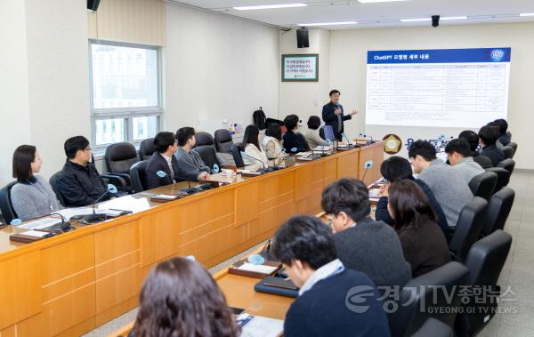 [크기변환]20250224 용인특례시의회, 챗GPT 직원 교육 실시(1).jpg
