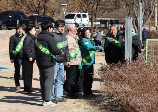 [크기변환]1-1. 안성시 봄맞이 금광호수 환경정화 및 안전점검 실시.jpg