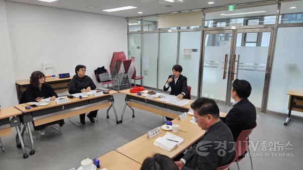 [크기변환]기사(배포)_20250228 (간담회)화성특례시 사회적 약자 대관료 면제 및 감면 활성화 방안 논의 간담회 개최 사진1.jpg