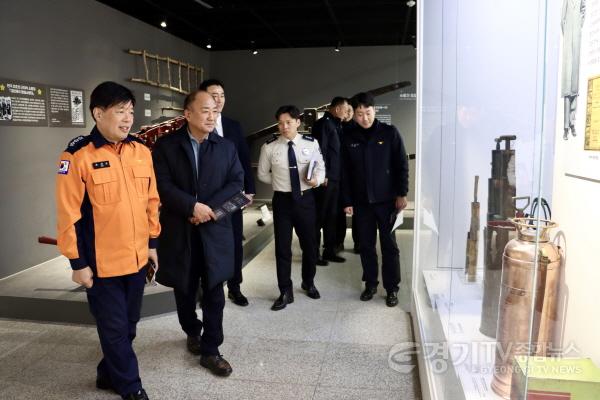 [크기변환]250228 이영희의원, 대한제국 소방복, 117년만에 복원...소방 역사 보존 더욱 힘써야2.jpg