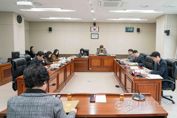 [크기변환]20250304 용인특례시의회  올해 의원연구단체 9개 운영(1).jpg