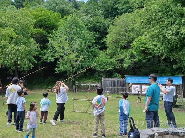 [크기변환]사진2. 전곡선사박물관 교육 사진.jpg