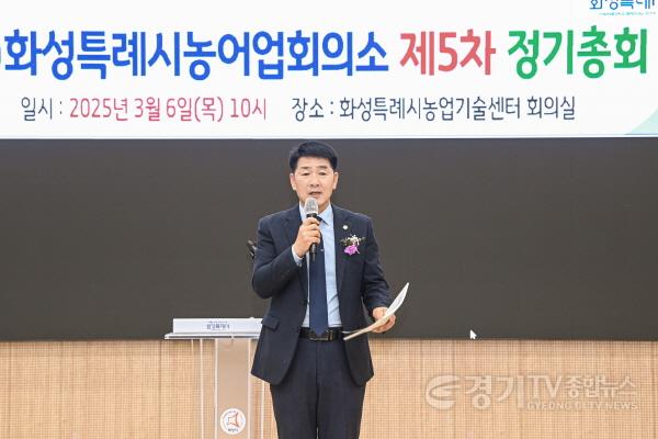 [크기변환]사진 2) 축사 중인 배정수 의장.jpg