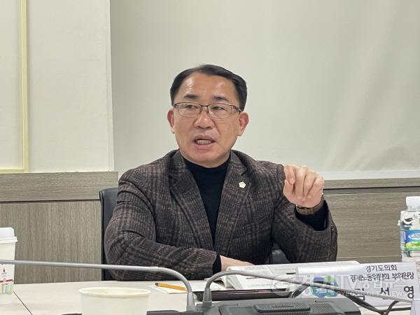 [크기변환]250310 김선영 의원, 근로시간단축 정책설계 연구용역 최종보고회 참석.jpg