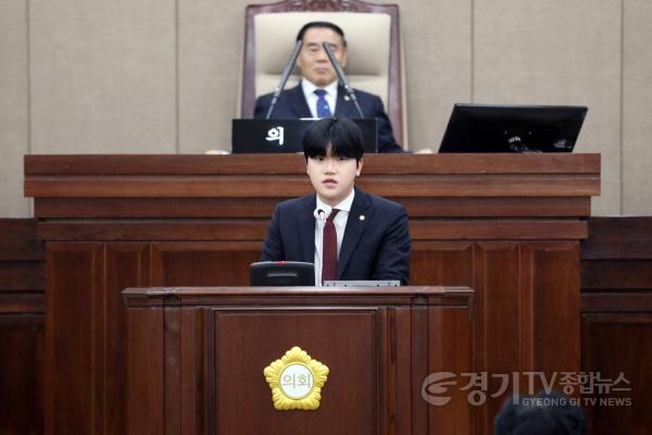 [크기변환]2.최정헌 의원님(5분자유발언1).jpg