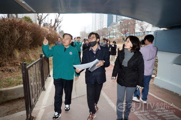 [크기변환]1.현장사진(권선구 현장중심 소통행정).jpg