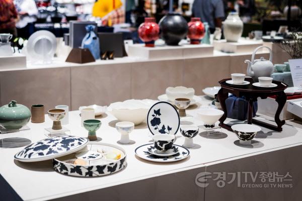 [크기변환](사진자료) 2024 메종&오브제 한국도자재단 경기도자관 현장사진.jpg