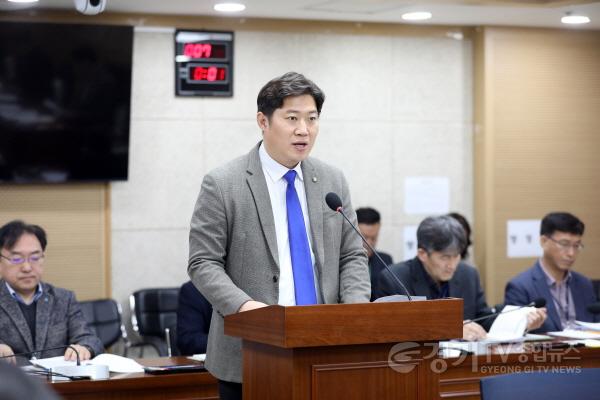 [크기변환]1.김동은 의원(전세사기피해자 지원 및 수원시 상수도 사업소 수질검사 일부개정조례안).jpg