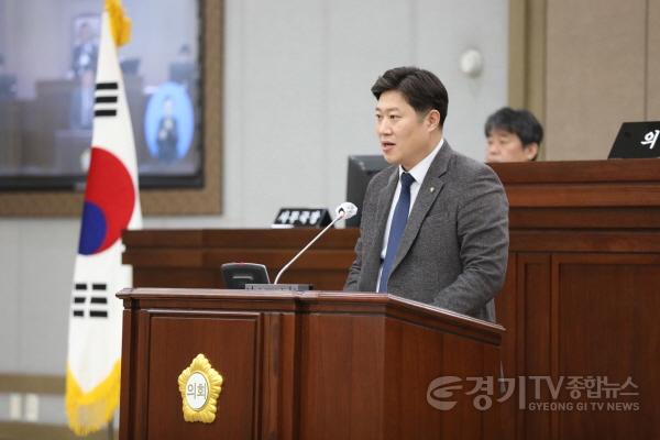 [크기변환]2.김동은 의원님.jpg