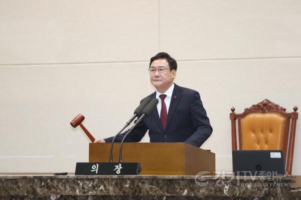 [크기변환]의장님 사진1.JPG