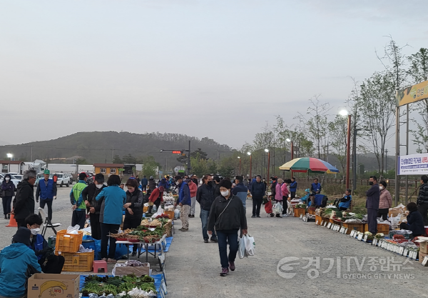[크기변환]2. 농업인 직거래장터 개장 연기 (1).png